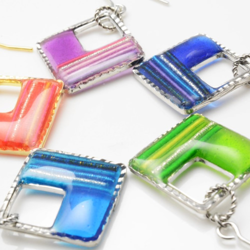 ☆❤️ 水引　和柄　ピアス　イヤリング　和装　洋装　ハンドメイド 楽天市場】【最短翌日発送】【日本製】 ピアス 和風 水引