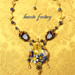 blue & yellow luxury necklace 1枚目の画像