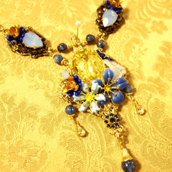 blue & yellow luxury necklace 2枚目の画像