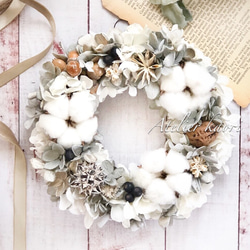 ❁ホワイト❁ クリスマスハーフリース❁プリザーブドフラワーsale中◡̈ .:*♡ お買い得】プレゼント クリスマスリース ホワイト プリザーブド