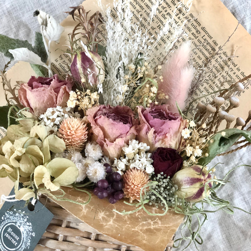 ドライフラワーのウォールバスケット 〜フラワーアレンジメント ドライ