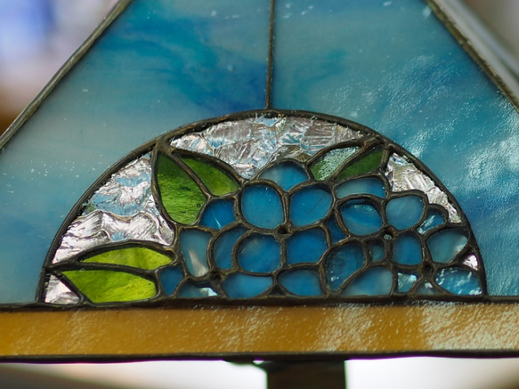 「紫陽花のランプ」照明　ステンドグラス 5枚目の画像