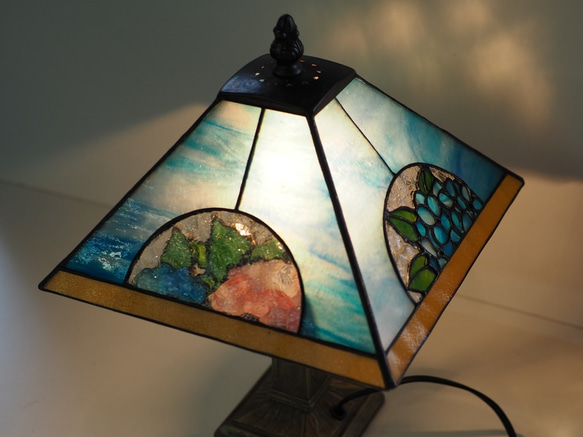 「紫陽花のランプ」照明　ステンドグラス 9枚目の画像
