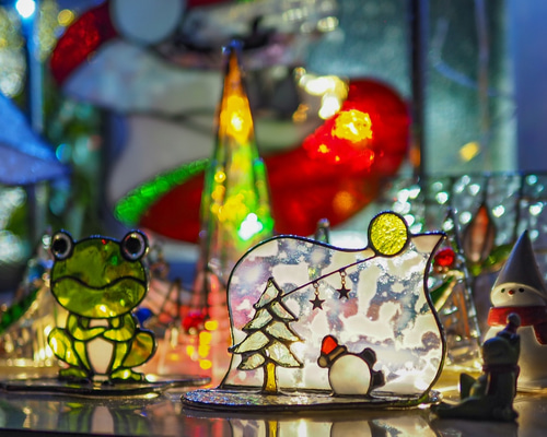 ずっこけサンタ」ステンドグラス、クリスマス、サンタクロース ずっこけサンタ」ステンドグラス、クリスマス、サンタクロース