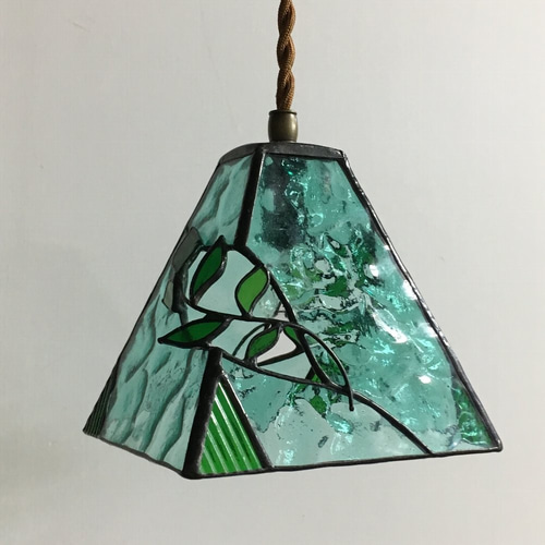 リーフランプ ステンドグラス ハンドメイド リーフランプ ステンドグラス ハンドメイド