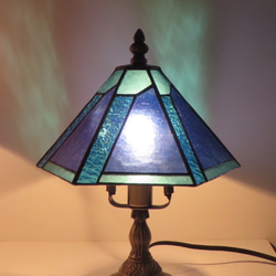 ステンドグラス ランプ 色彩青のランプ」青のステンドグラス ブルーのランプ | iichi