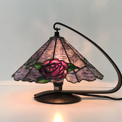 「バラのランプ」ステンドグラス、ランプ 4枚目の画像