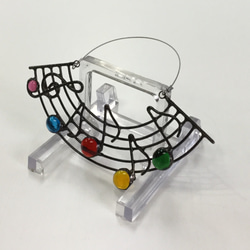 「音符のサンキャッチャー」ステンドグラス・パネル・オーナメント 1枚目の画像