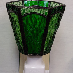 「おやすみランプ・グリーン系六面体」ステンドグラス・照明・緑色・フットランプ 3枚目の画像
