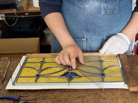 「アンティーク調ステンドグラスパネル・E」アンティーク調　レトロ　ケイム組み　インテリア雑貨・生活道具 8枚目の画像