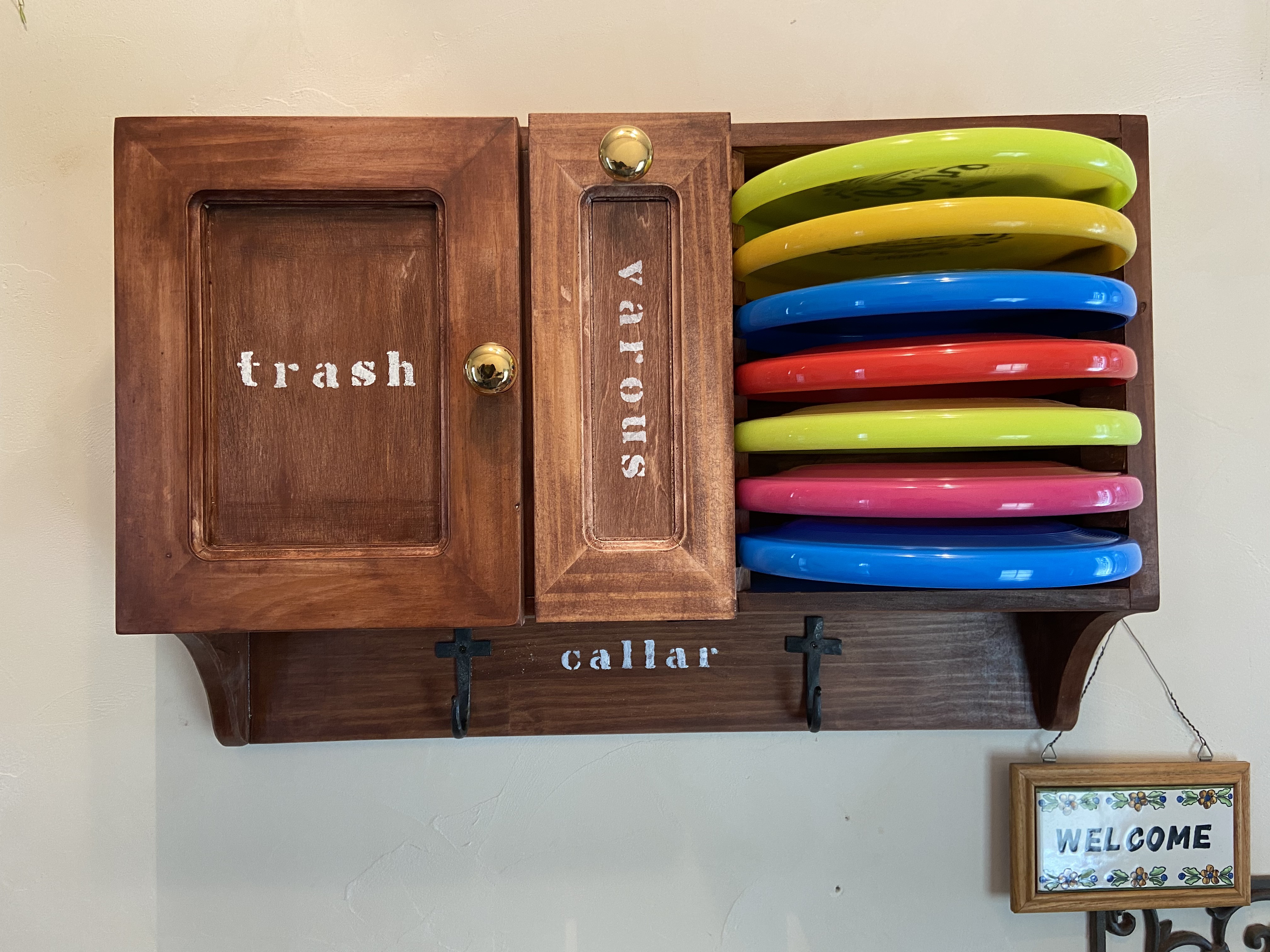 お散歩フリスビーラック＆ウンチ袋ストッカー お散歩フリスビーラック＆ウンチ袋ストッカー