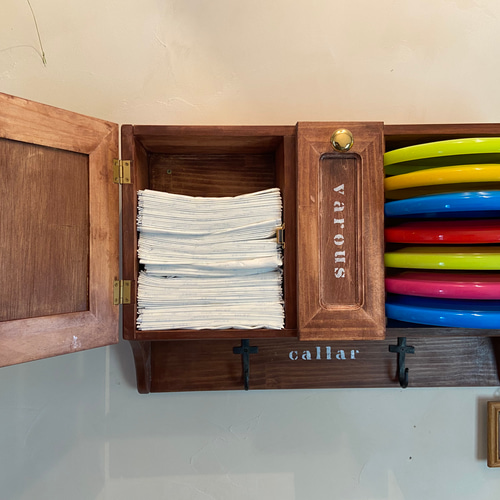 お散歩フリスビーラック＆ウンチ袋ストッカー