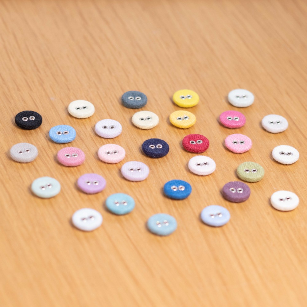 ガーゼで包んだ２つ穴くるみボタン 10mm (8ケセット・全30色