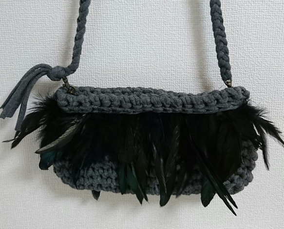 Black Feather Clutch 2枚目の画像