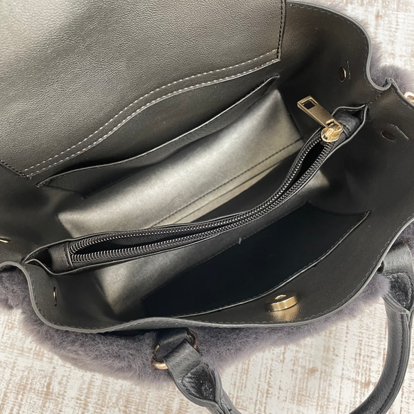 SALE・収納多数 2way エコファー bag ブラック×チャコールグレー 7枚目の画像