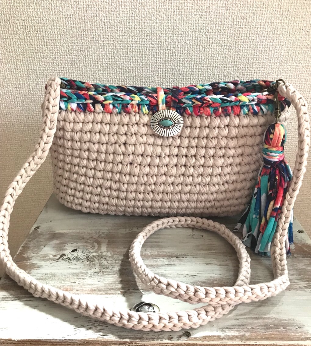 【No.44】キッズ用/ロシアヤーン/Tシャツヤーン/ショルダーバック sold out‼️ ショルダーバッグ キッズ Tシャツヤーン ズパゲッティ