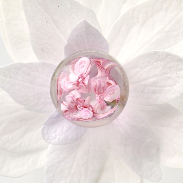 Hanamari項鍊桃燈飾Tonbotama玻璃花水晶小花精緻真正小花廠葉 第1張的照片