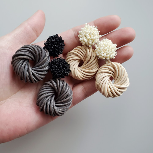 2wayピアス/イヤリング つぶつぶビーズ＊ラタンリング オフホワイト  