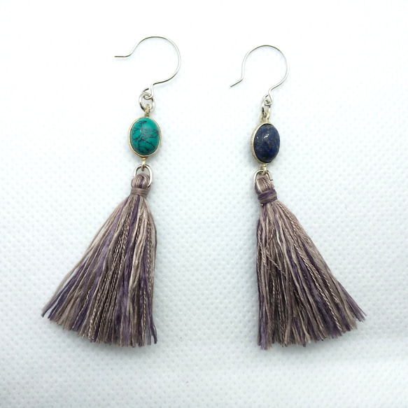 ❰NEW只今値下げ中❱天然石草木染め絹糸タッセルピアス ラピスラズリ ターコイズ 3枚目の画像