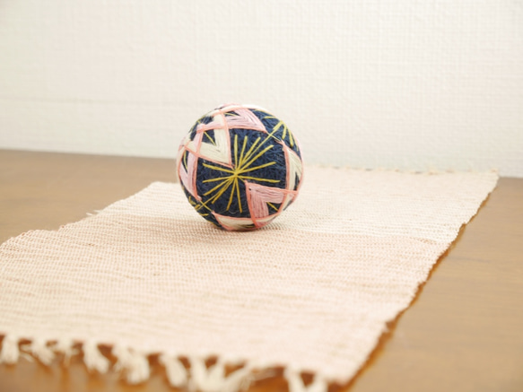 草木染め小毬〜春祭り〜 3枚目の画像