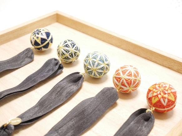 新作★メッセージ付き小毬リボンゴム〜茜染麻柄〜 4枚目の画像