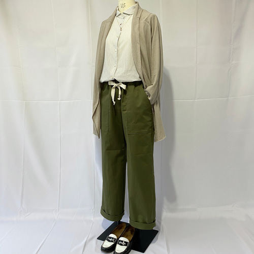 美品 CLOTH&CROSS ハグオーワー チノパン ストレッチ ベイカーパンツ