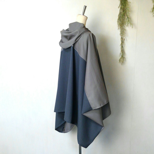 グレー バイカラーポンチョ ～ ジャケット ケープ アウター マント