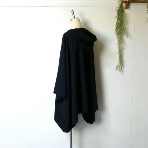 Jurgen Lehl 黒 ショールカラージャケット 羽織物 ケープ マント 黒の