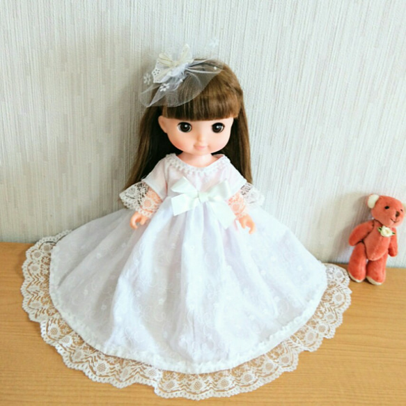 ウェディングドレス♥刺繍ドレス♥メルちゃん服♥ソランちゃん服