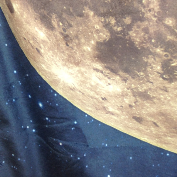 【月・宇宙】スーパームーン・スーパーブルーブラッドムーン ふんわりブランケット 5枚目の画像