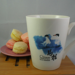 【Design of splash-ink】Chinese crested tern Mug 1枚目の画像