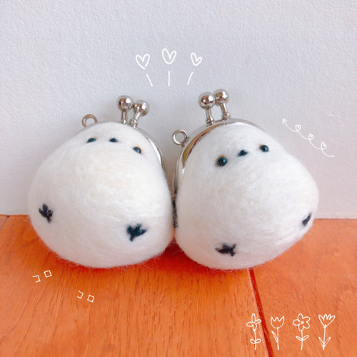 受注製作》ちびシマエナガちゃんの がま口 コインケース 小物