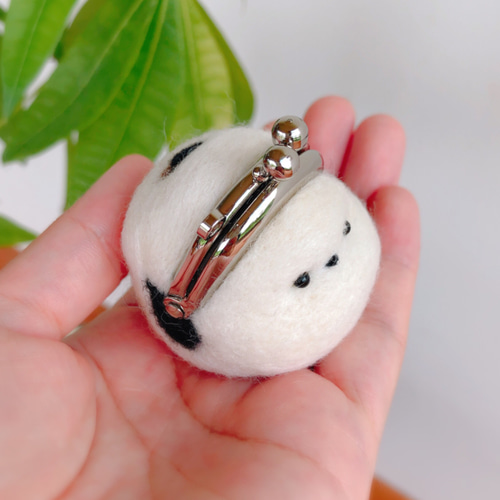 受注製作》ちびシマエナガちゃんの がま口 コインケース 小物入れ