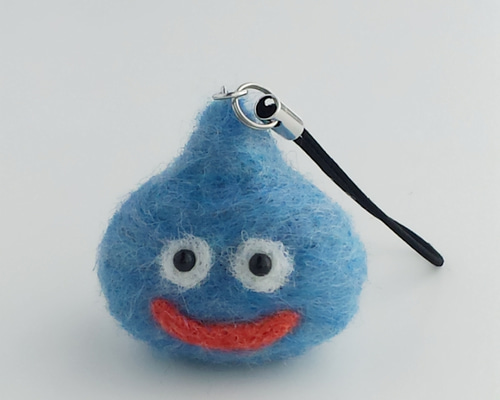 モコモコスライムのストラップ 羊毛フェルト その他携帯アクセサリー