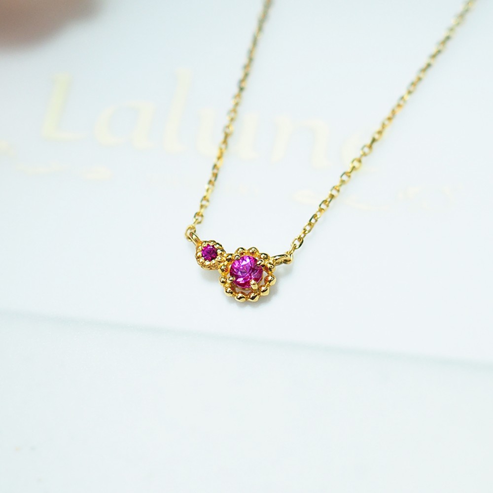 ||ほぼ依存||ルビーとダイヤモンド10KイエローゴールドKカラーの非常に細かい鎖骨ネックレス