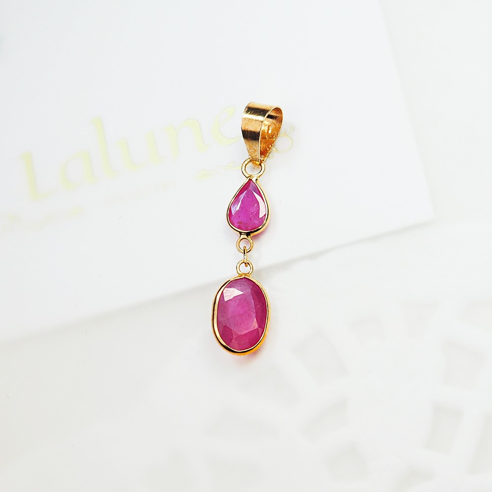 ||水滴オーバルカットルビーペンダント|| 18KイエローゴールドKカラー繊細なペンダント