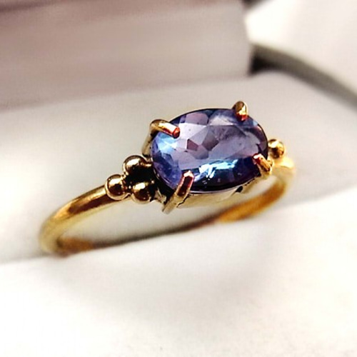 【予約販売】本 カラーチェンジフローライトのリング 指輪・リング Luciole アクセサリー