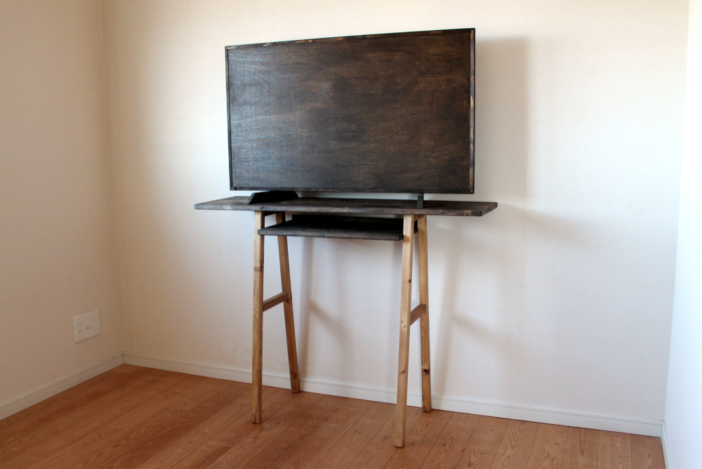 座机、TV台（ハンドメイド）
