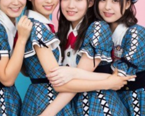 AKB48 Team8 青いチェック柄風 ステージ 演出服 AKB48 Team8