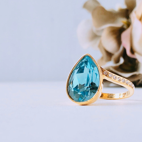 セール★SWAROVSKI★Numina リング 指輪 アクアマリン セール☆SWAROVSKI☆Numina リング 指輪 アクアマリン