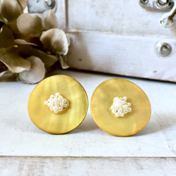 貝殼花耳環“黃色” 第1張的照片
