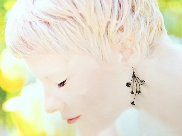 fleuret C（フルーレ カーブ) pierce/earring 3枚目の画像