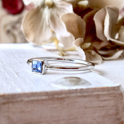 方形施華洛世奇單環&lt;寶石藍&gt;尺寸 10/13 第3張的照片
