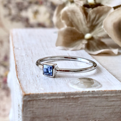 方形施華洛世奇單環&lt;寶石藍&gt;尺寸 10/13 第6張的照片