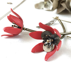 red poppy pierce/earring レッドポピーピアス/イヤリング 2枚目の画像