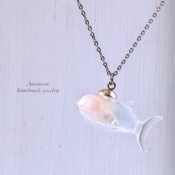 レインボージンベイザメのネックレス Whale shark necklace 1枚目の画像