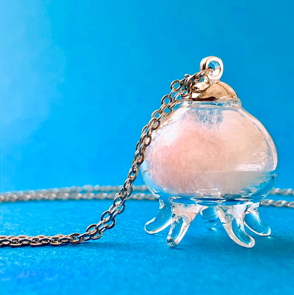 レインボークラゲのネックレス jellyfish necklace 8枚目の画像