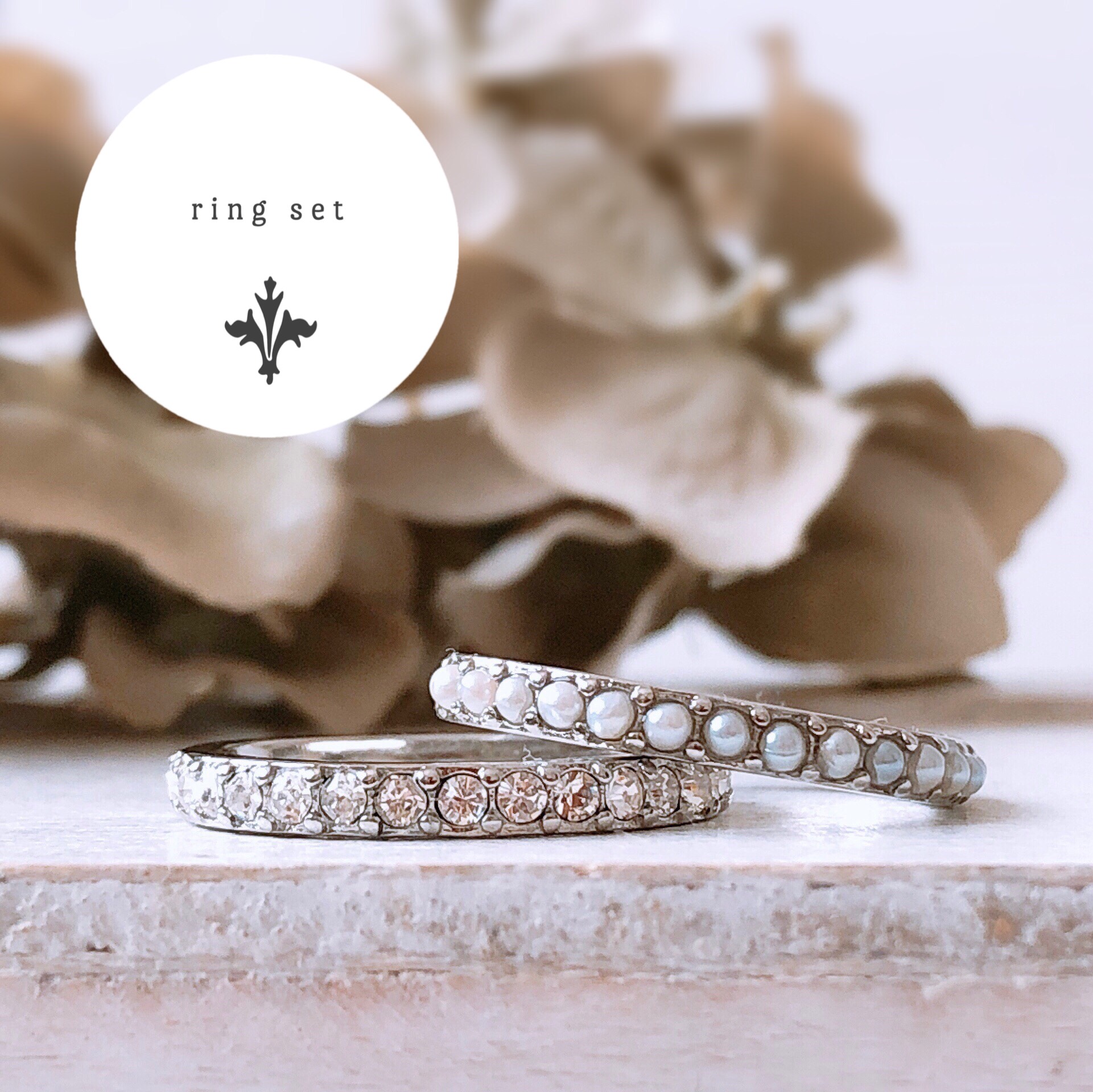 【お得なリング2本セット】スワロ&パール ハーフエタニティリング 8-9号、10-11号、12-13号 ロジウム