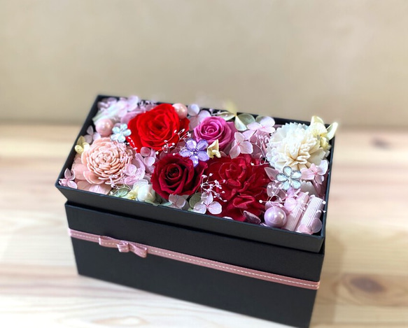 シャドーボックス 完成品 キムジャコブス ドライフラワー ハンドメイド Kim Jacobs キムジャコブス フラワーシャドーボックス フレーム