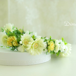 大輪のガーベラ&バラ&ラナンキュラスの優しいクリーム系花冠【Flower Crown Y&G-01】 5枚目の画像